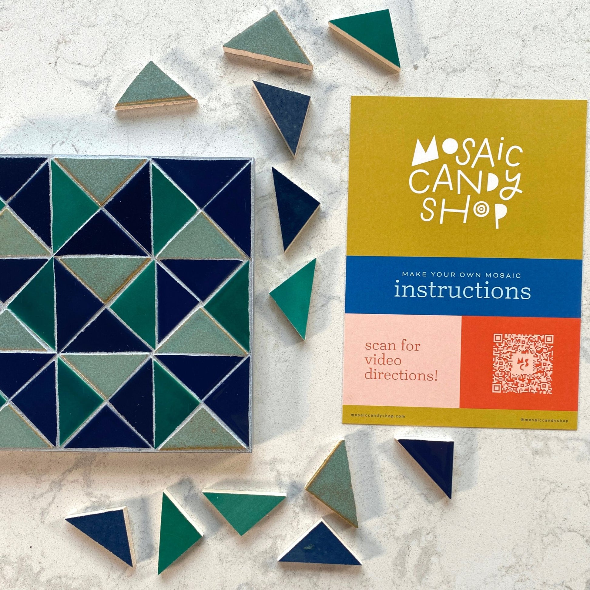 Quilt Mosaic Kit in Heritage Mint with QR Video Instruction Card